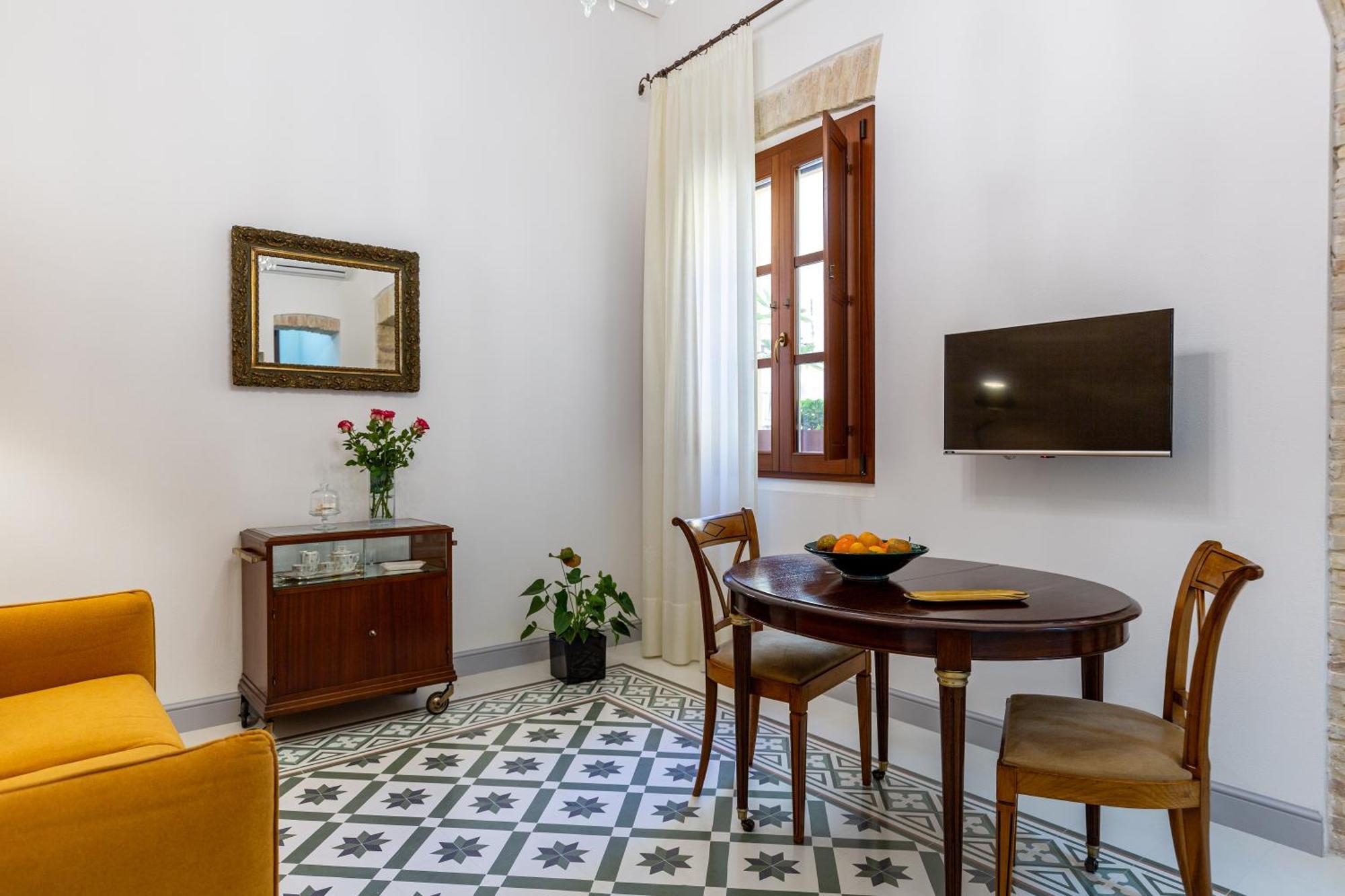 Mch-Marina Charming House Apartment Cagliari Exterior photo